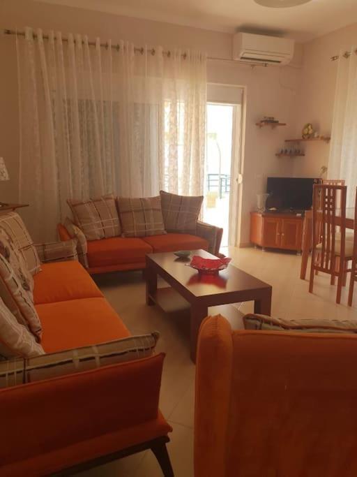 Alesia Apartment, Apartament